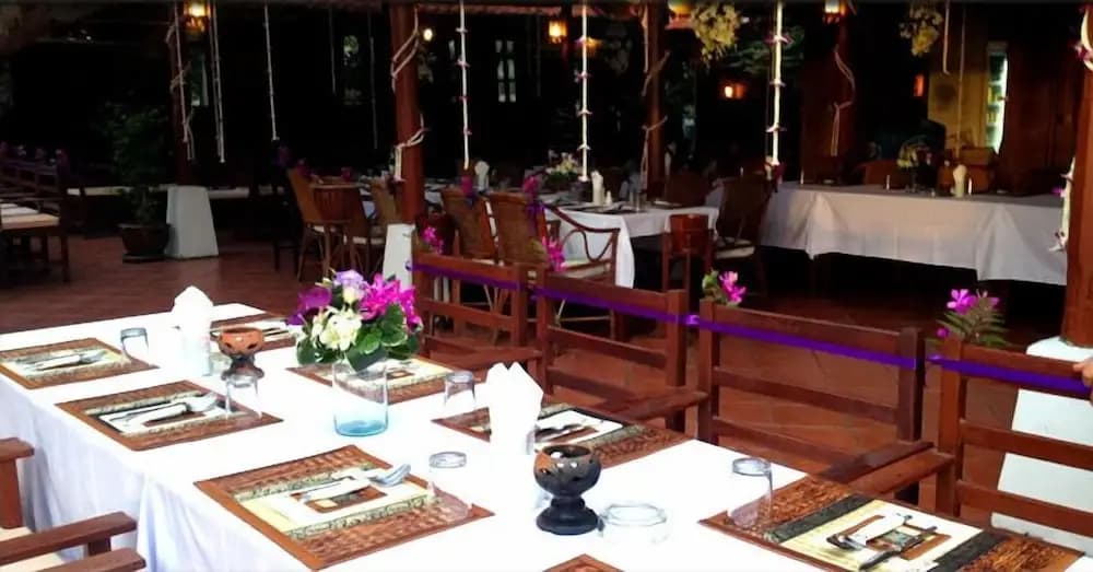 Harry's Bungalows & Restaurant - photo 24