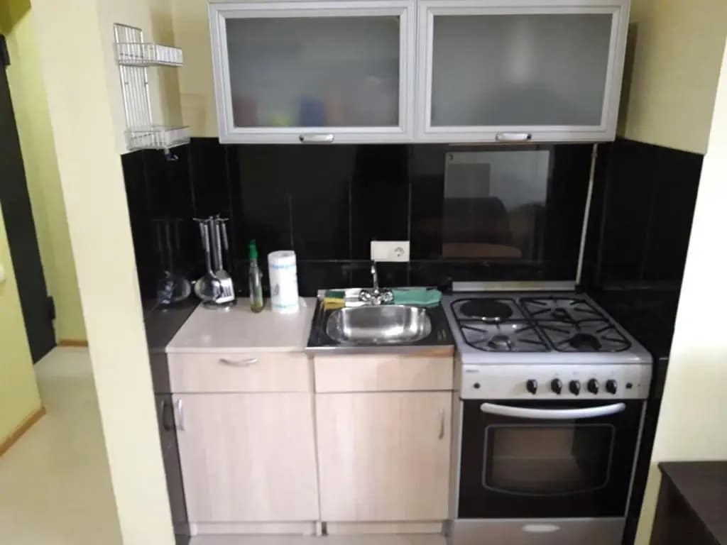 Bright one bedroom studio - photo 8