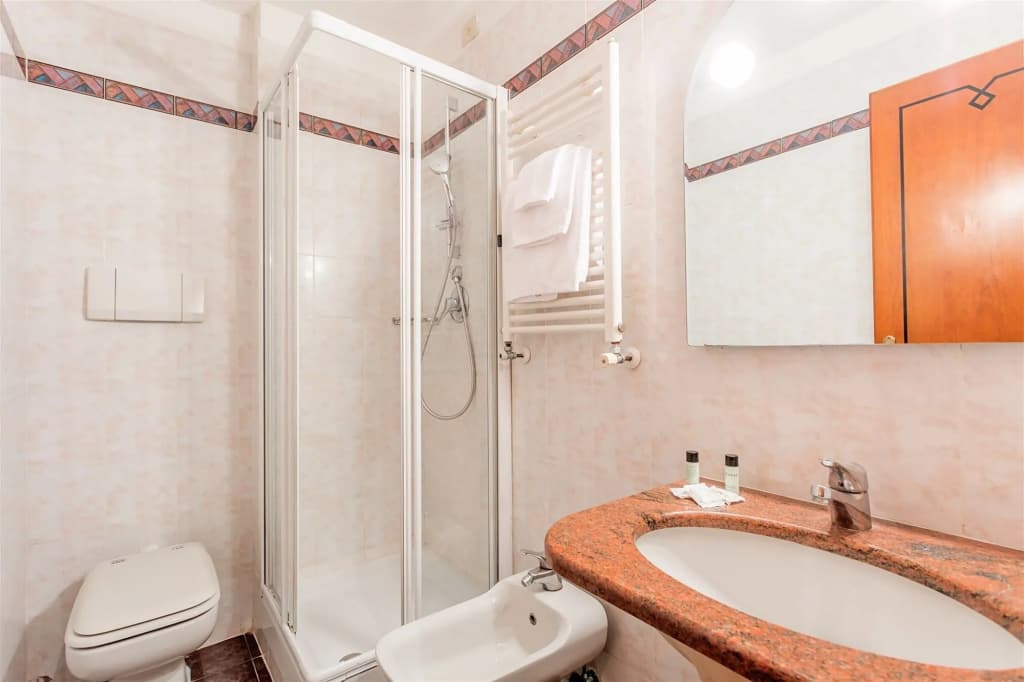 Raeli Hotel Floridia - photo 8