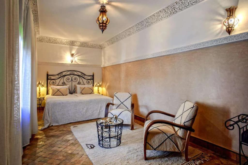 Riad Basim - photo 3