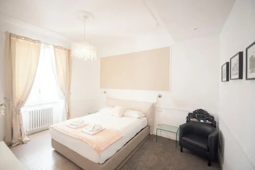 Vatican Beautiful 2Br Apartment - photo 4