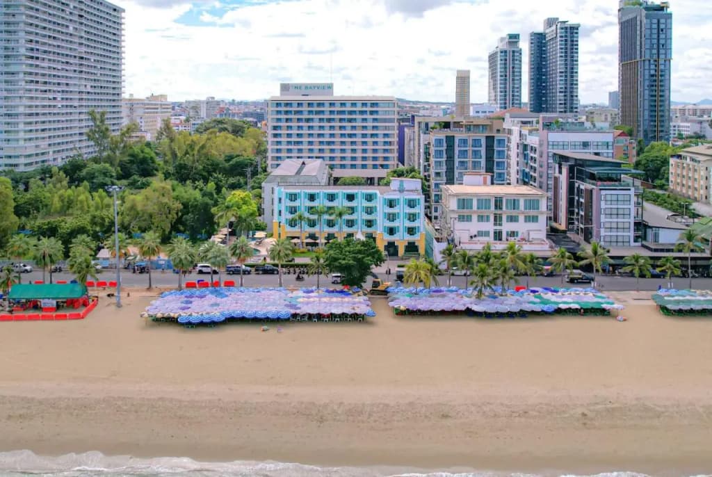 Wave Hotel Pattaya - photo 41