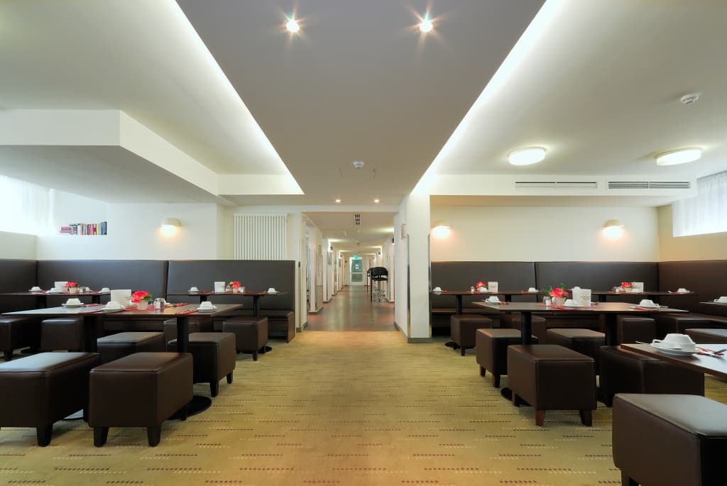 Premier Inn Berlin City Spittelmarkt - photo 10