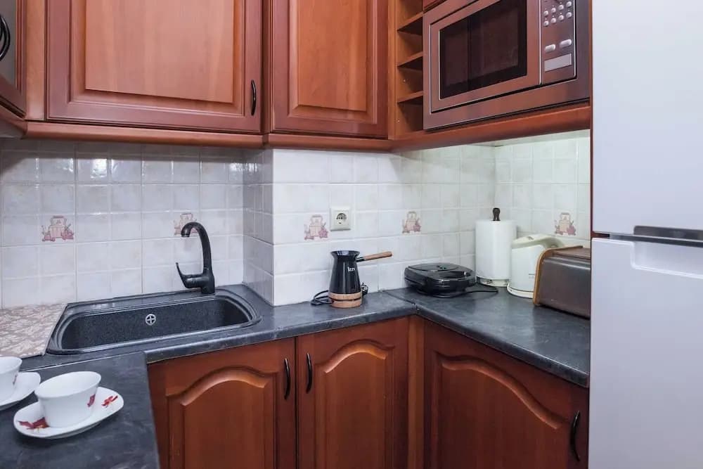 Central 2Bd Apt w Balcony by Monastiraki - photo 16