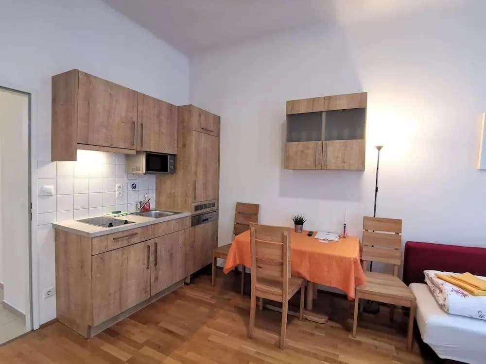 Apartments Hellwagstraße - photo 18