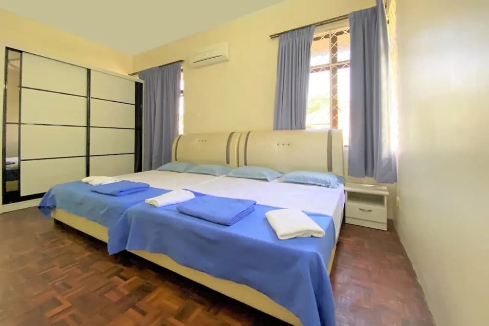 Oyo 90199 Homely&cozy House - photo 28