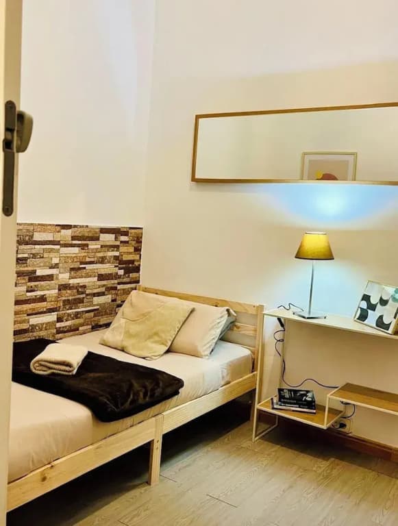 Basic Interior Apartment Sagrada Familia - photo 6