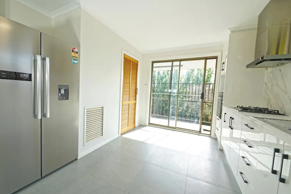 Maroondah 3BR Brick House - photo 5