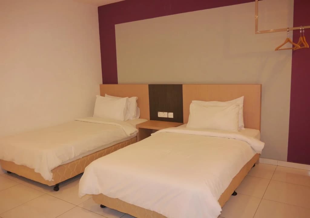 SR Inn - photo 3