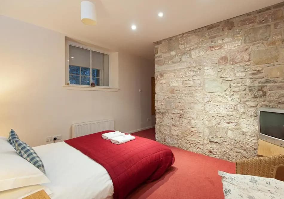 Edmonstone Suite Old Town - photo 4