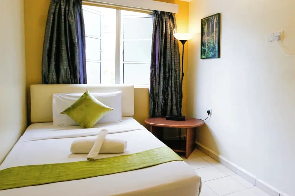 Golden Lodge - photo 3