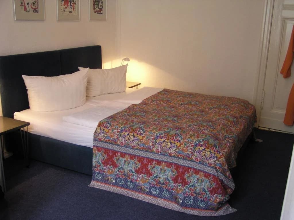 Hotel Pension Senta - photo 9