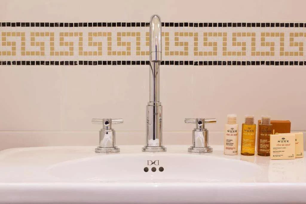 Le Tsuba Hotel - photo 33