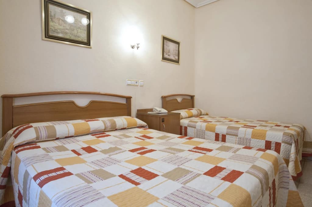 Hostal Maria Luisa - photo 6