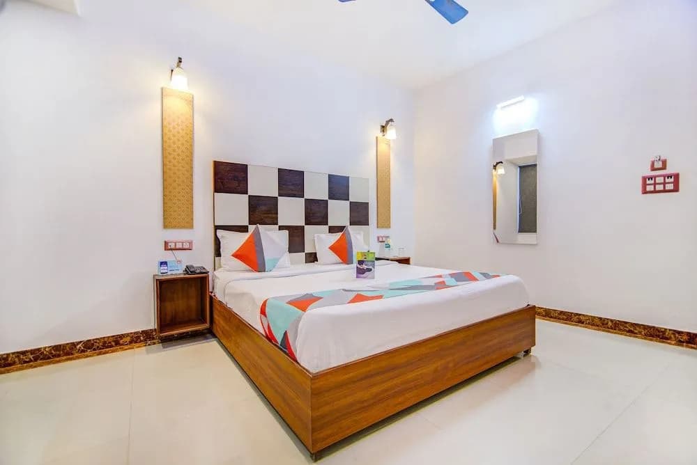 Townhouse 780 Hotel VM Residency - photo 6