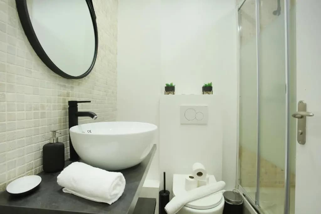 253, 2BDR Center of PARIS - photo 8