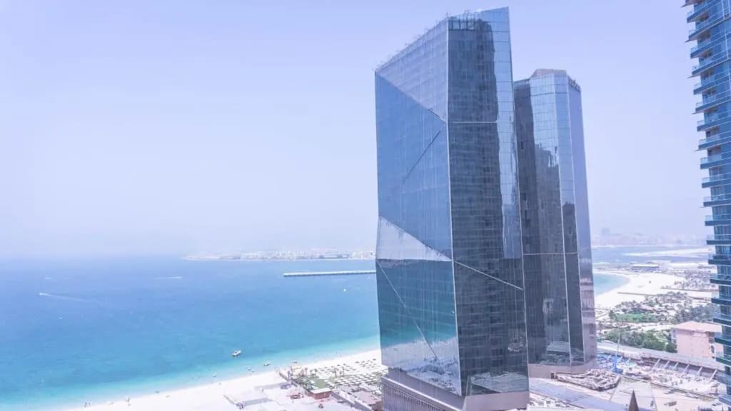 Dubai Beach Hostel - photo 7