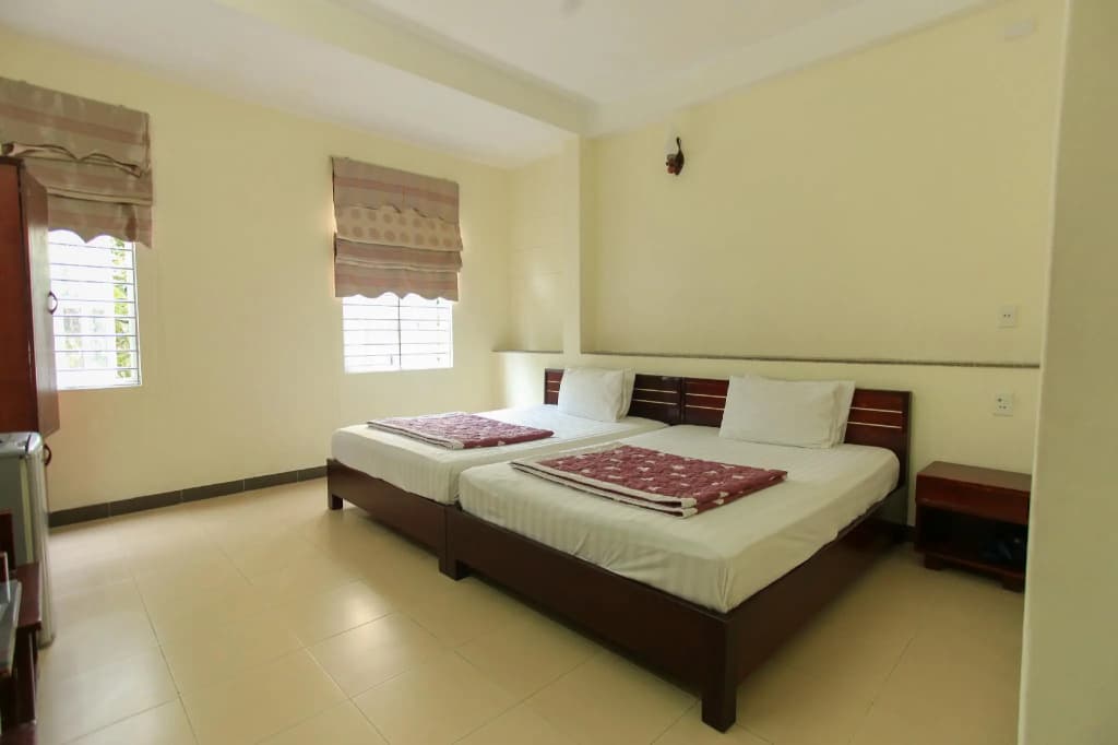 OYO 1093 Tay Hai Hotel 2 - main photo