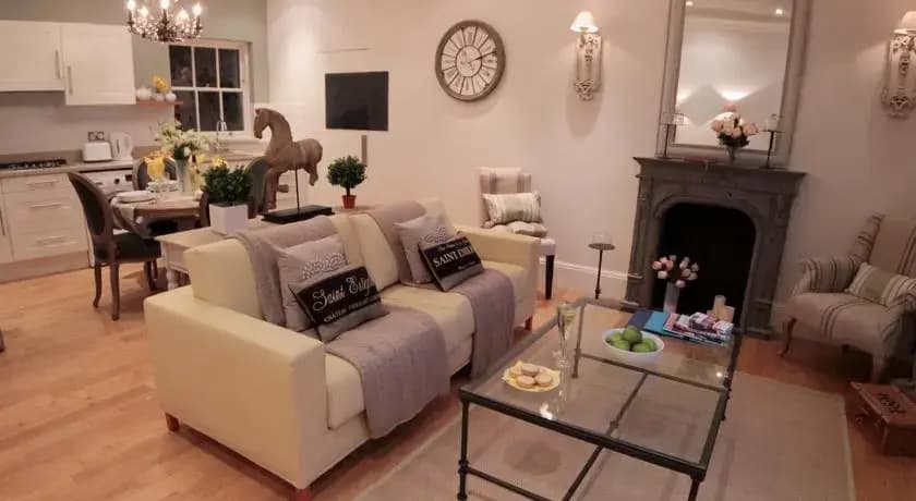 London Perfect - Middleton - photo 1