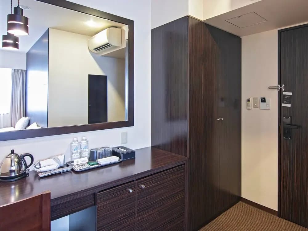 Wonz Shinsaibashi Namba Hotel - photo 3
