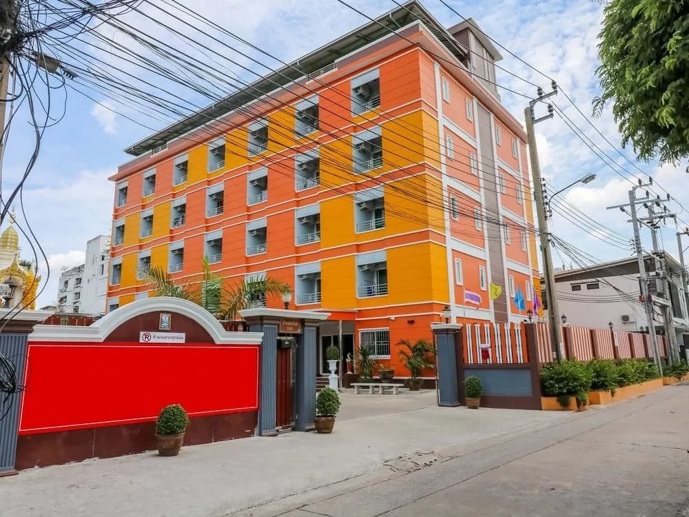 Nida Rooms Ladprao Wang Tong Lang Green - main photo