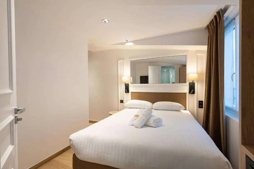 Hotel au Coeur de Republique - photo 19