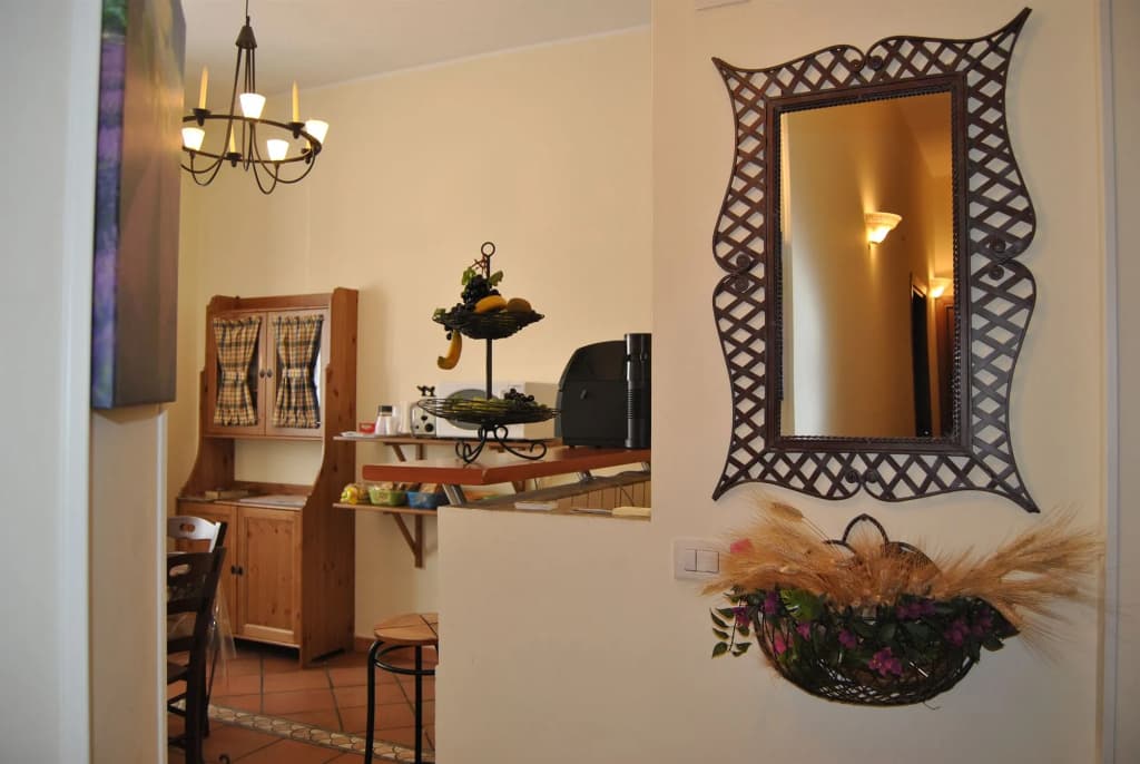 The Flower B & B - photo 10