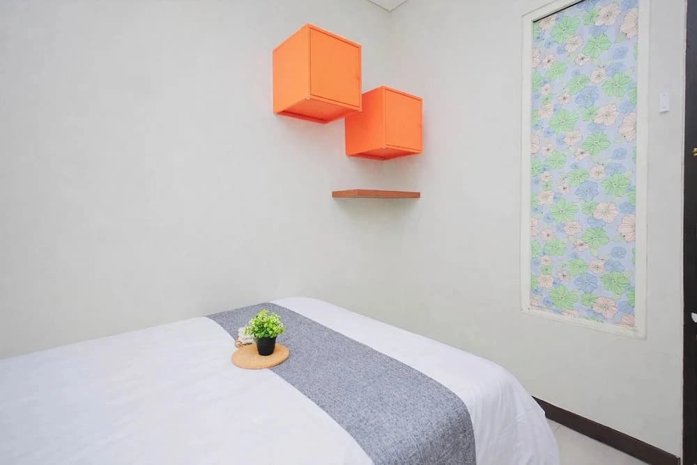 3 Pax Urban Style 2Br At Nifarro Park Apartment - photo 1