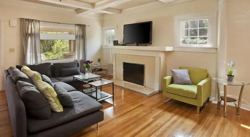 Hollywood Beachwood Retreat by LuxPads - photo 1