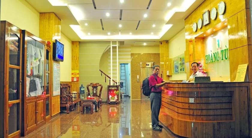 Hoang Tung Hotel - photo 13