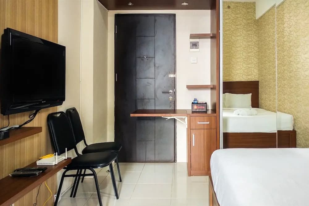 Best Studio 25 Kebagusan City Apartment - photo 6