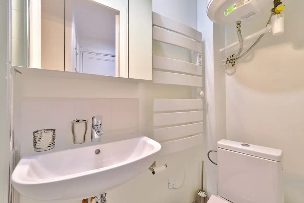 Very Nice Studio in the 1st Arr. Paris - photo 8
