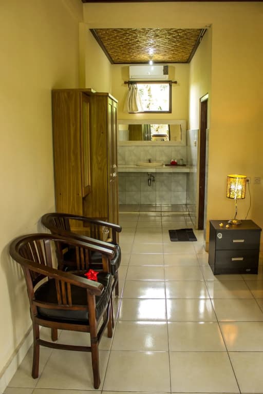 Bisma Jaya Bungalow - photo 4
