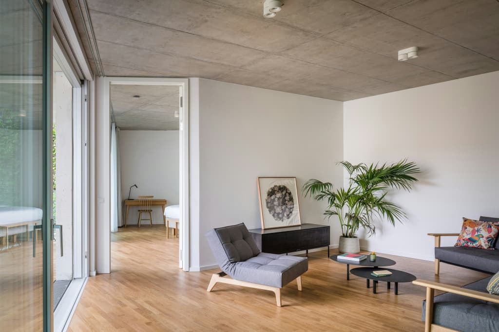 Carlotta Apartments - photo 5