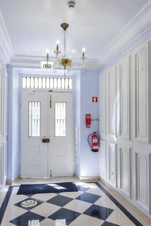 Lisbon Charming Apartments - Chiado - photo 9