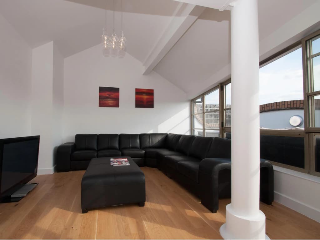 Veeve  Penthouse with Roof Terrace London Bridge - photo 6