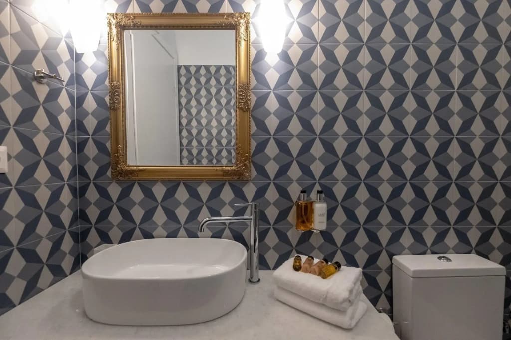Athenian Yard Suites - photo 8
