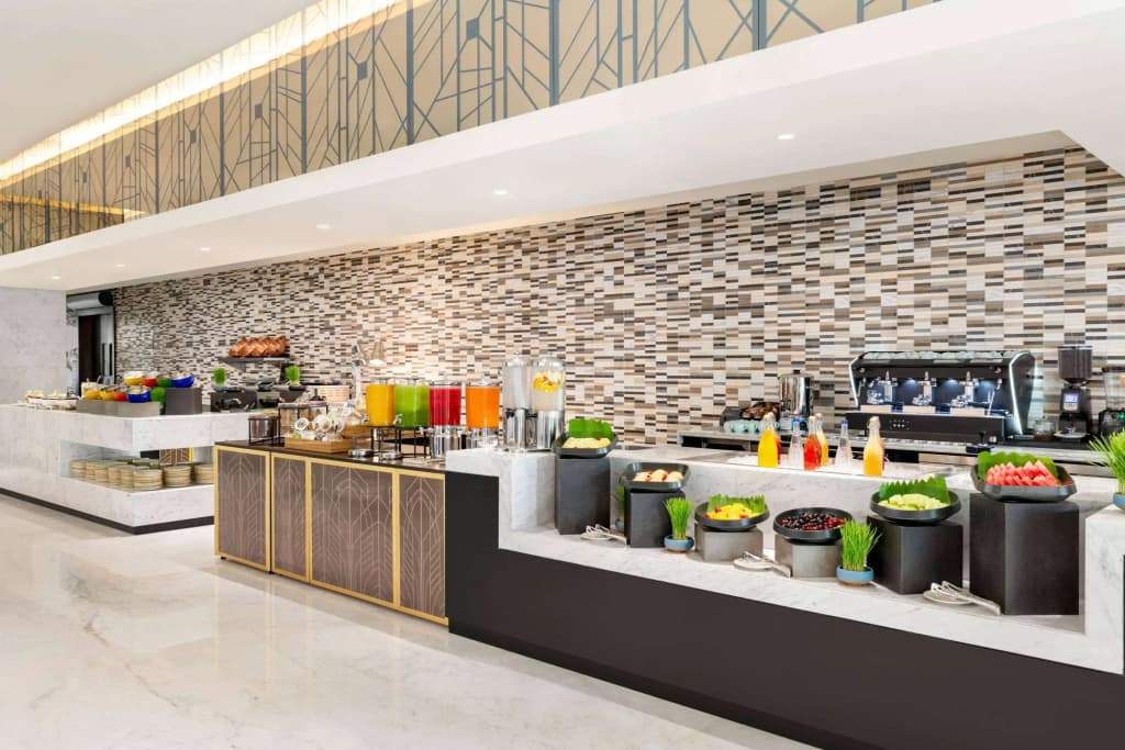 Wyndham Grand Doha West Bay Beach - photo 21