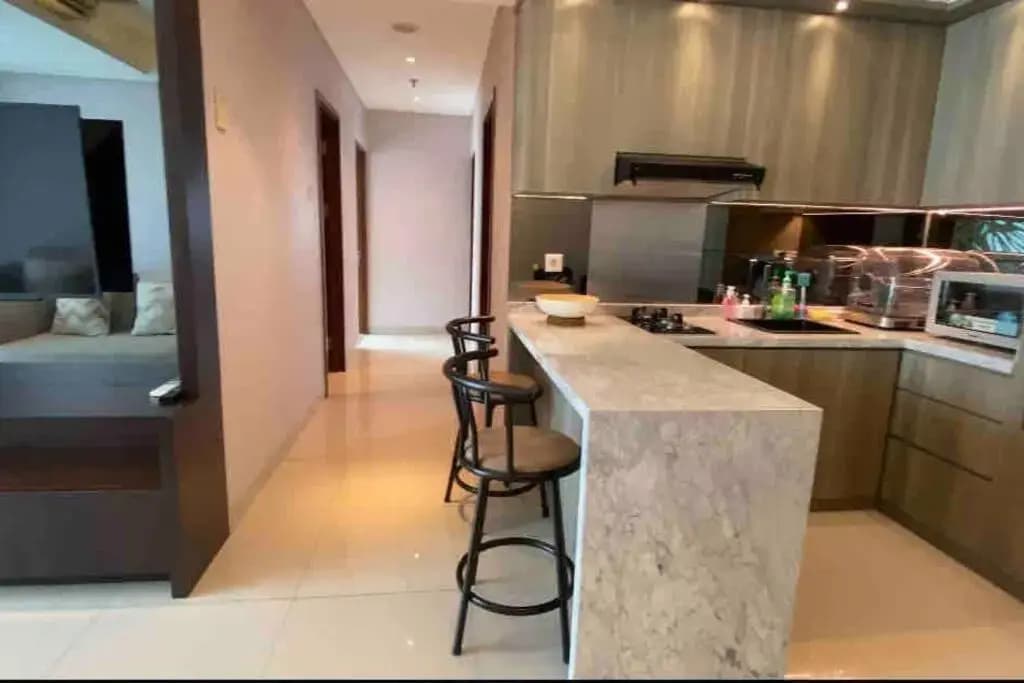 3BR apt Springhill Terrace, golf view - photo 10