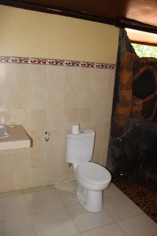 Gusti Garden Bungalows - photo 11