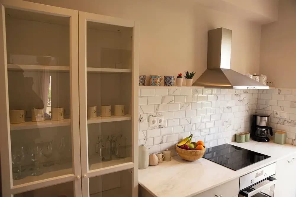 Contemporary Athenian Escape GHH - photo 12