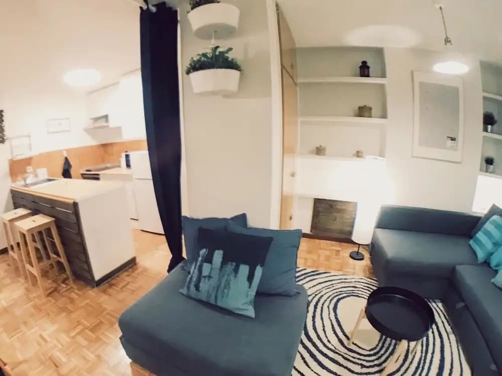 Lollipop Flats City Centre Petit Suite - photo 4