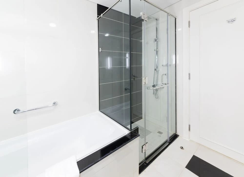 Maison Privee - Luxury Urban Retreat w/ Burj Khalifa Views - photo 7