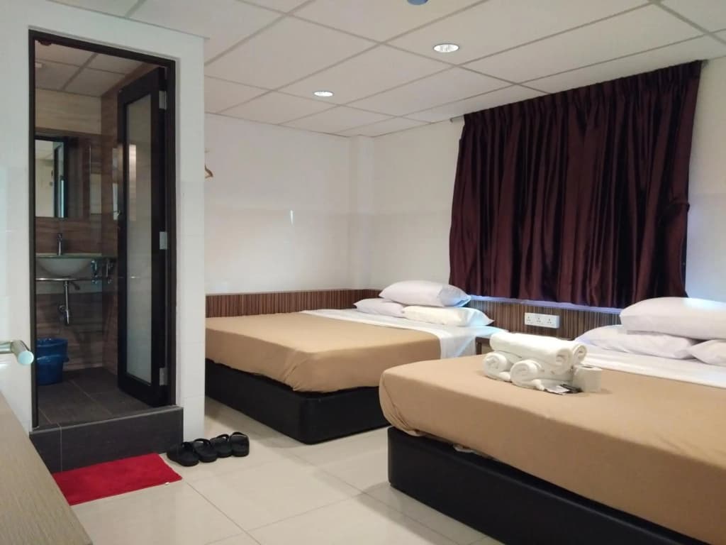 Comfort Two Hotel - photo 4
