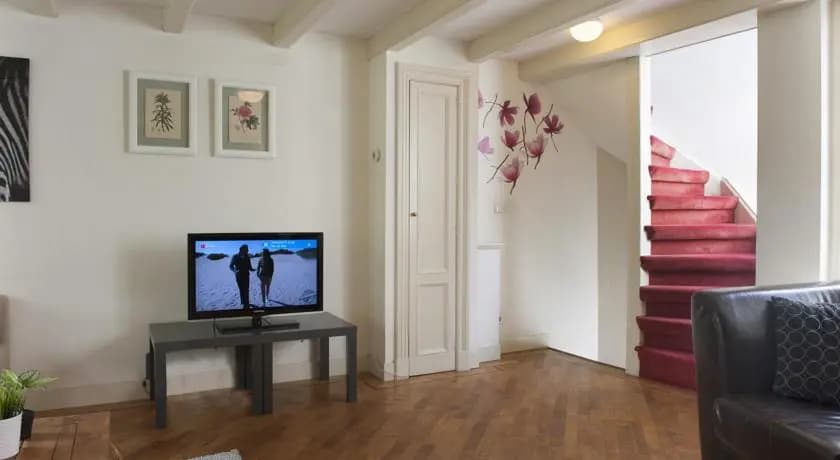 The Happy House - photo 3