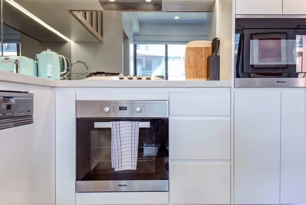 A19 Darling Harbour 2 BDR APT - photo 19