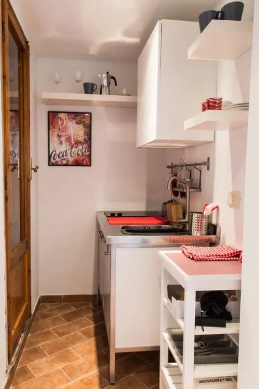 Trastevere Studio with Terrace - photo 16