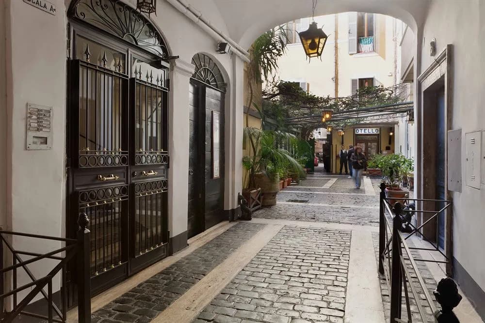 Spagna apartments - Spanish Steps area - main photo