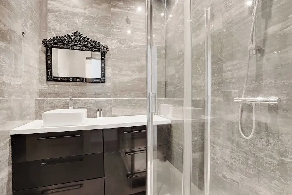 Magnificent Appt - 2bd/4p - Champs-elysees/alma - photo 8