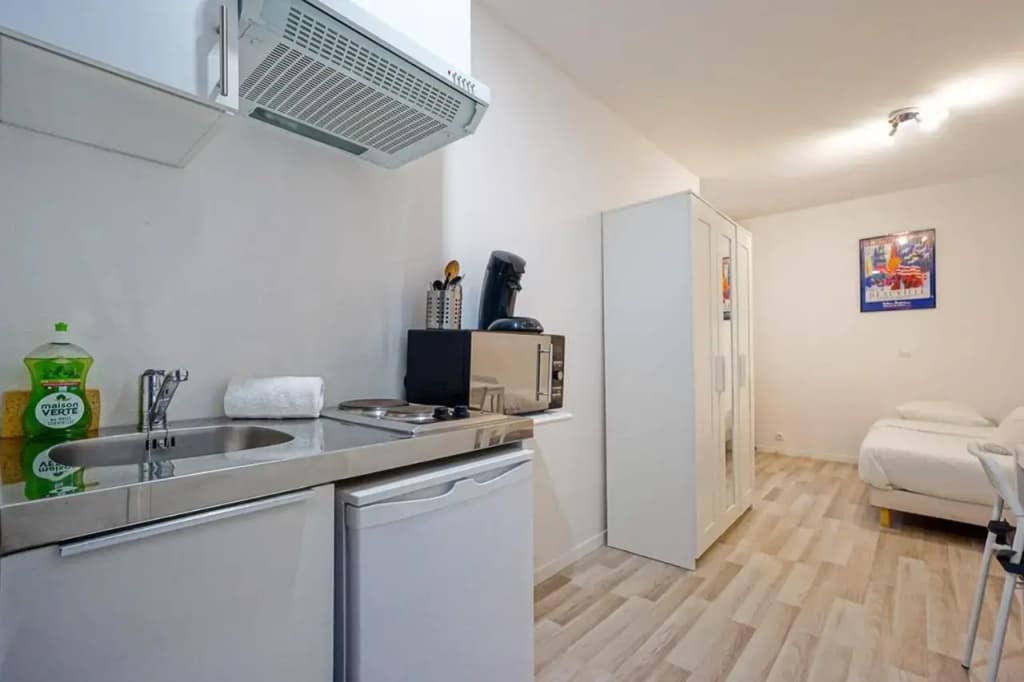 Beautiful bright studio near Montparnasse - photo 11